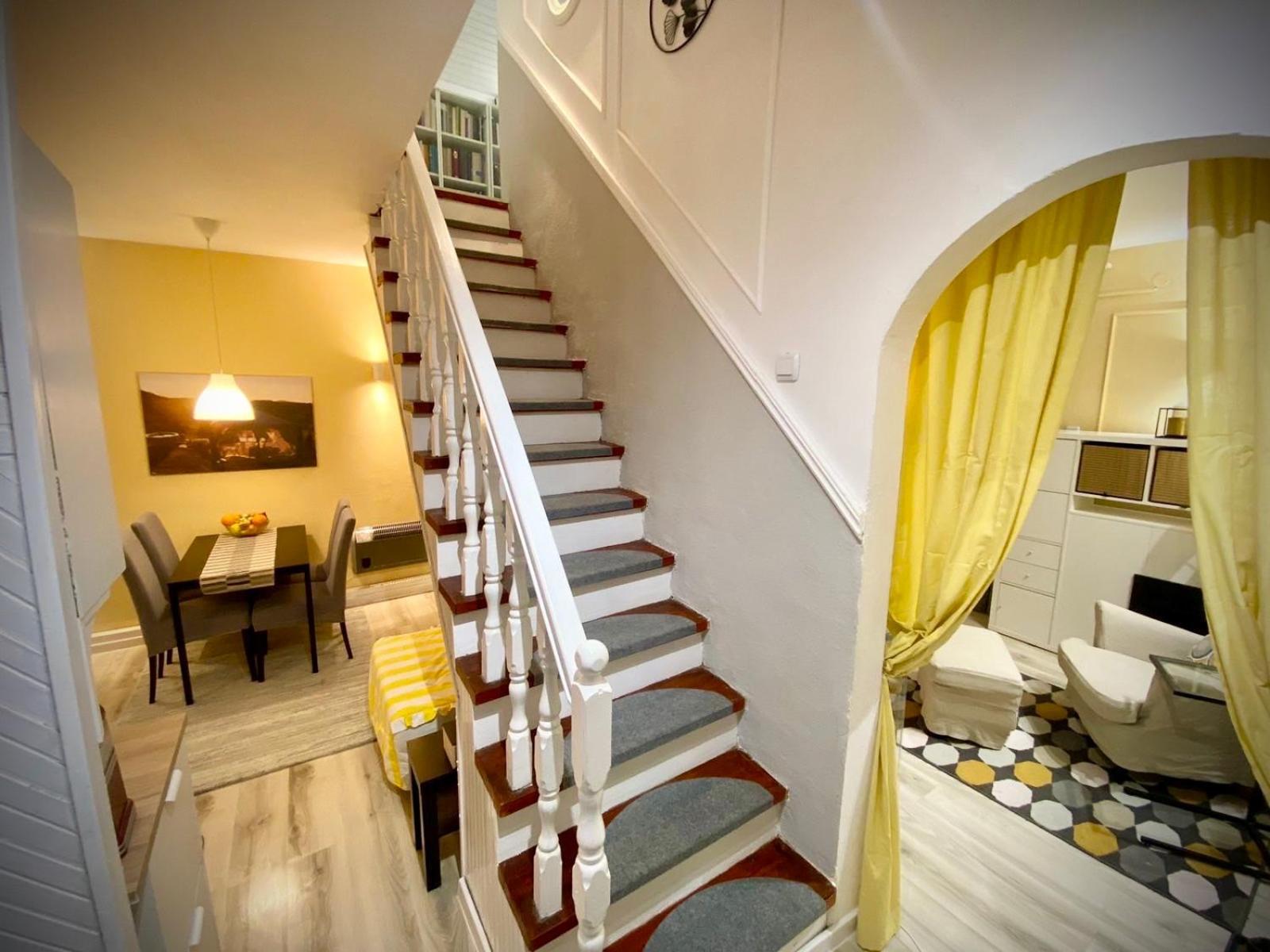 Avala Sunset Apartments Belgrad Oda fotoğraf