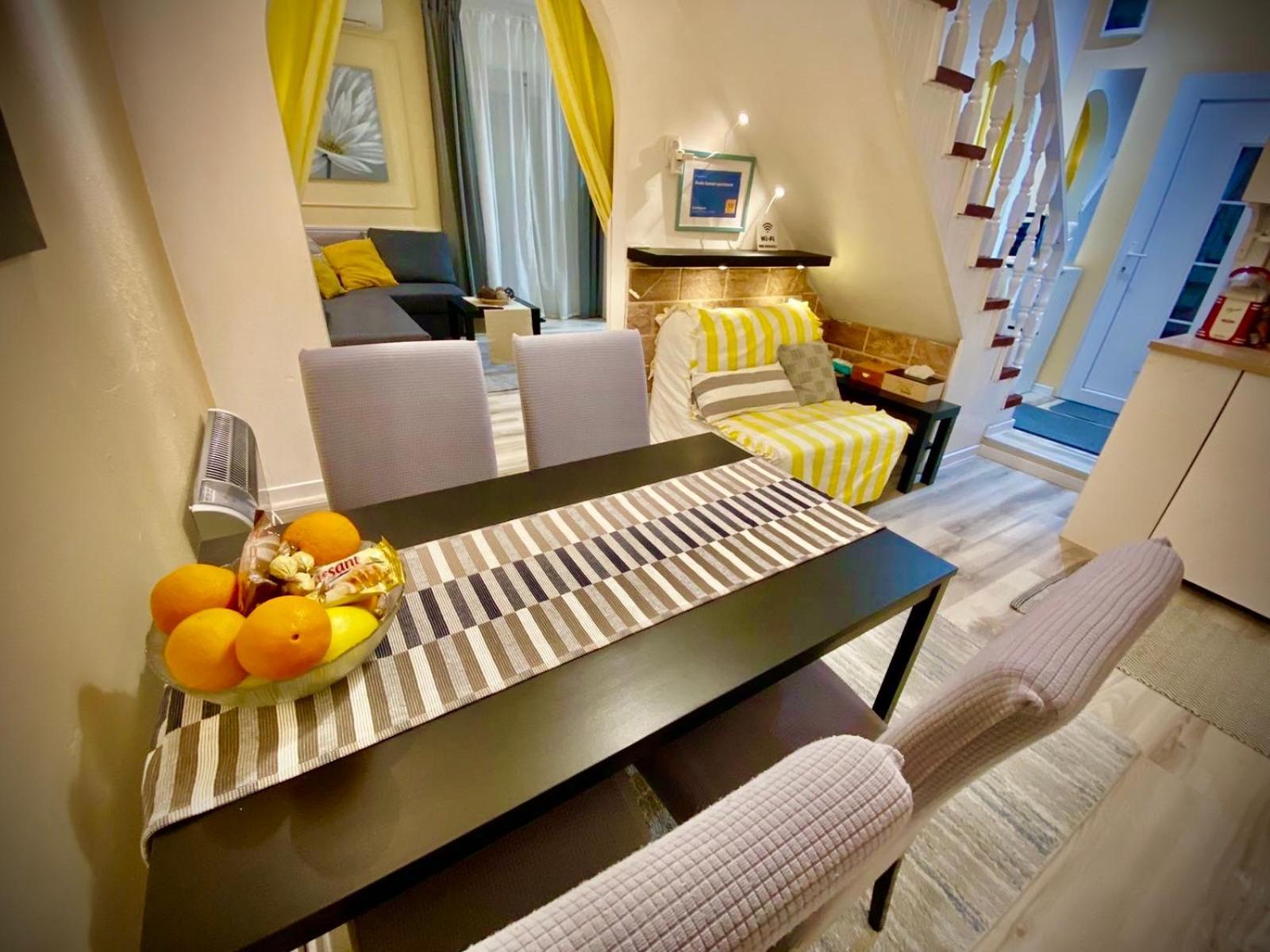 Avala Sunset Apartments Belgrad Oda fotoğraf